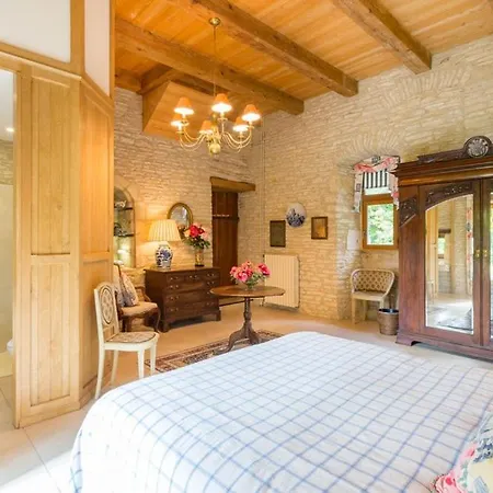 Saint-denis-catus Sleeps 12 Pool Wifi * Saint-Denis-Catus
